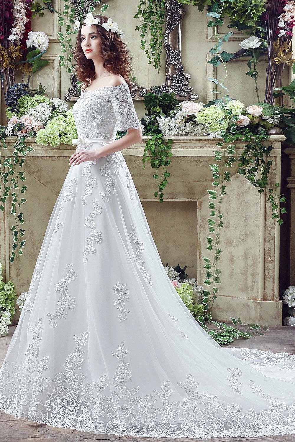 Elegant Off-the-shoulder Lace Appliques Wedding Dress Bowknot Lace-up