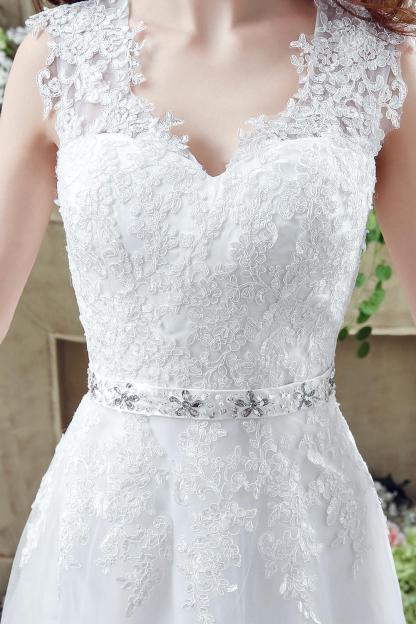 Timeless Lace Appliques Tulle Wedding Dress Cap Sleeve Beadss Zipper