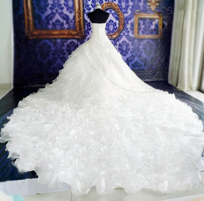 Gorgeous Ruffles Lace High Neck Wedding Dress Court Train Zipper