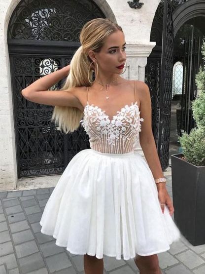 Sexy White Chiffon Spaghetti-Straps Appliques Mini Homecoming Dress