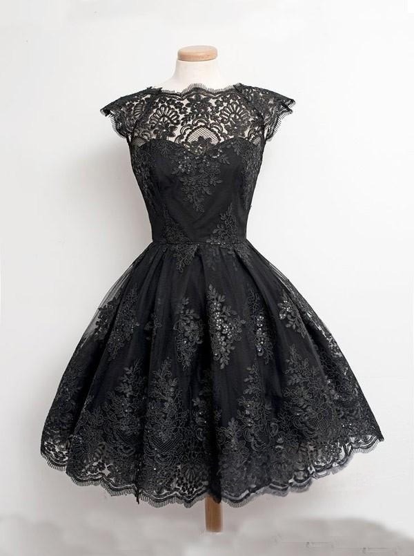 Black Little Knee-Length Lace Capped-Sleeves Homecoming Dress UKes UK