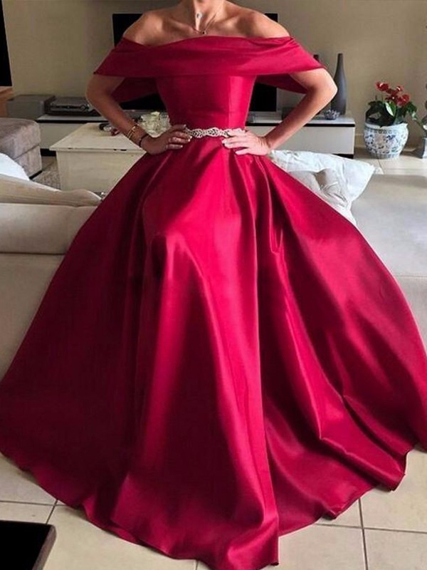 Sexy Off-the-Shoulder Ruffles Prom Dress UKes UK Sleeveless Elegant Evening Dress UKes UK with Sash