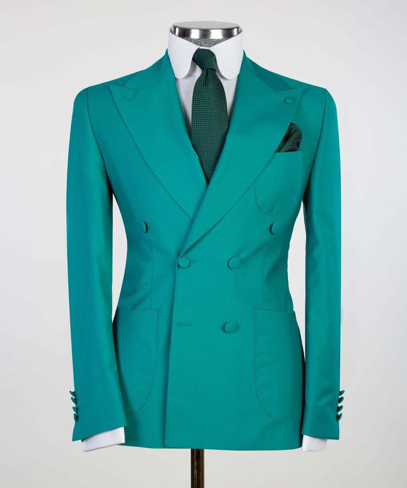 Floyd Chic Green Close Fitting Two Pieces Double Breasted Peaked Lapel Prom Suits