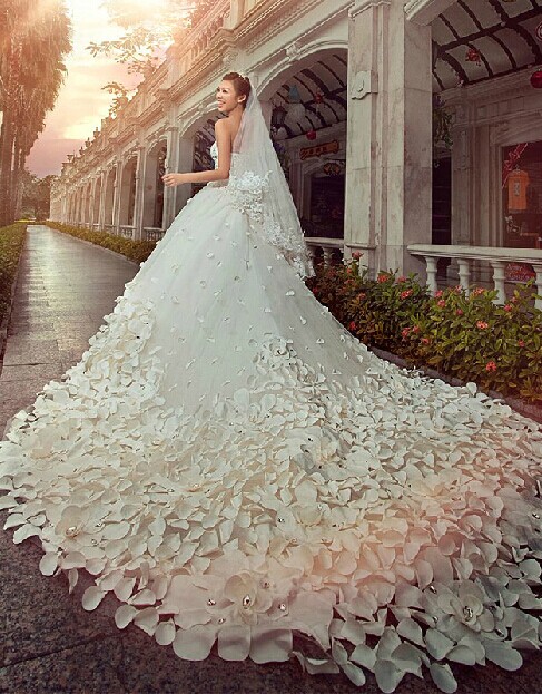 Elegant Appliques Cystals Princess Wedding Dress Sweetheart-27dress.co.uk   27Dress.co.uk