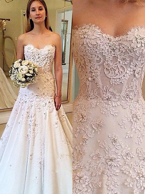 Sweetheart Lace Court Train A-Line Sleeveless Wedding Dresses UK