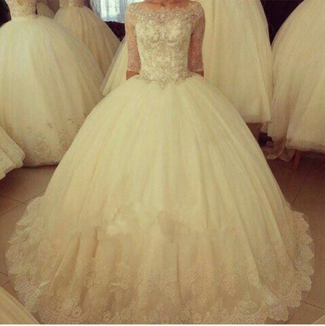 Delicate Half Sleeve Tulle Lace Wedding Dress Ball Gown BA6908