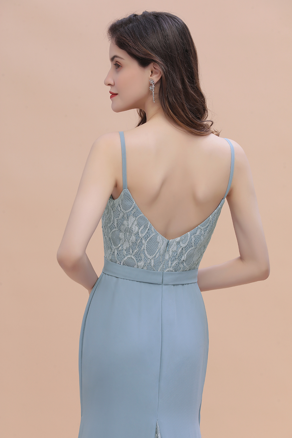 Stylish V-Neck Floral Lace Mermaid Bridesmaid Dress Sleeveless Chiffon Long Wedding Party Dress
