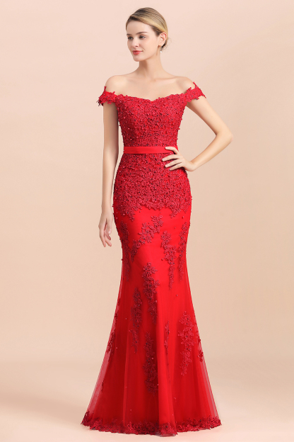 Gorgeous Red Off-the-Shoulder Lace Mermaid Bridesmaid Dress