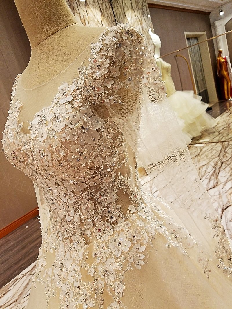 Ball Gown Long Sleeves Appliques Tulle Lace-up Wedding Dresses UK