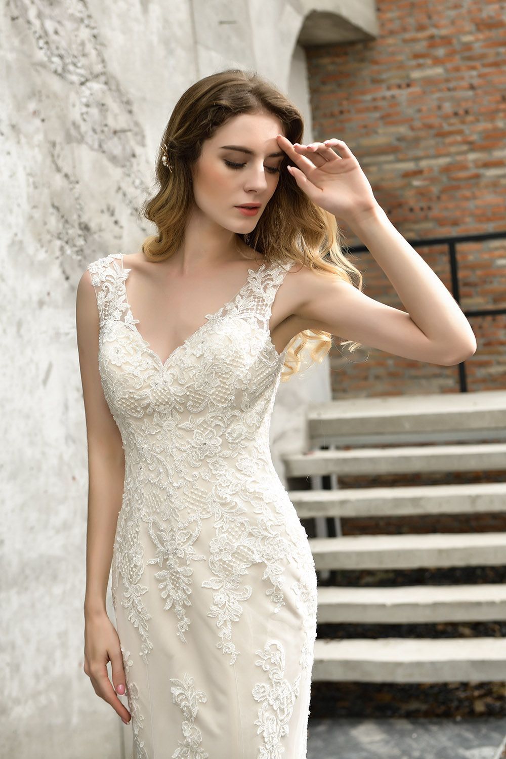 ELegant Spring Wedding Dress Mermaid Style Sleeveless Hollow Backless
