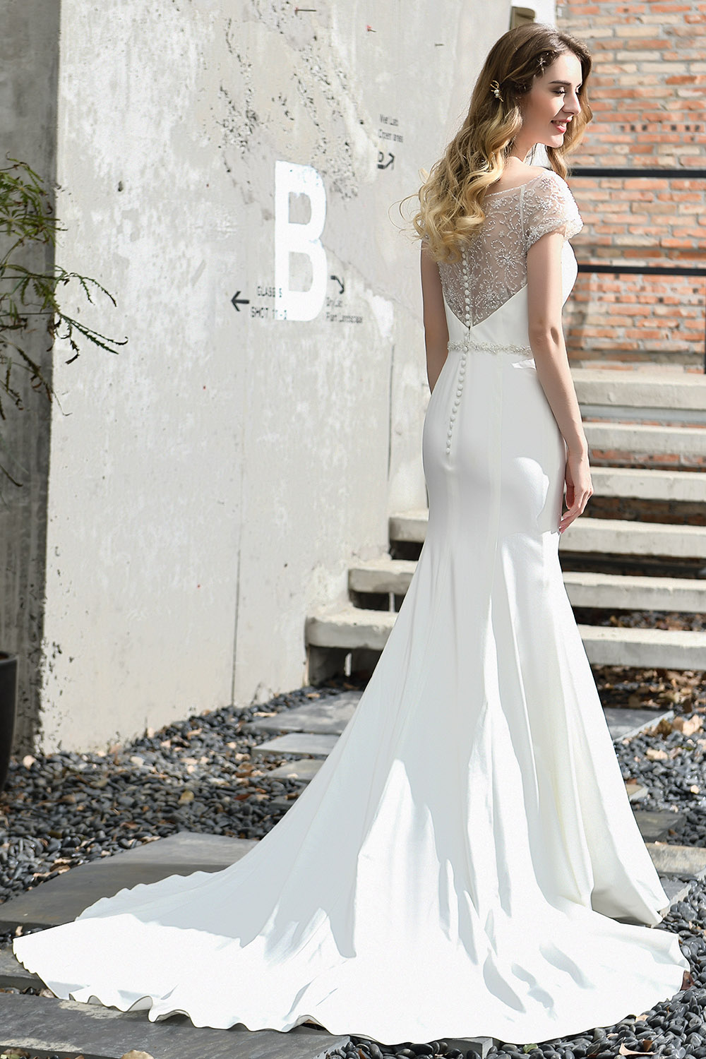 Short Sleves Mermaid Wedding Dress Beadings Lace Beach Bridal Dress-27Dress.co.uk