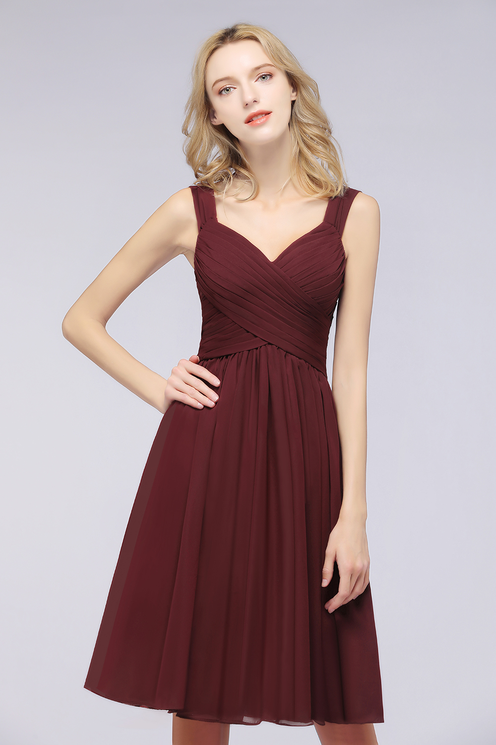 Ruffle Straps Short Burgundy Bridesmaid Dresses