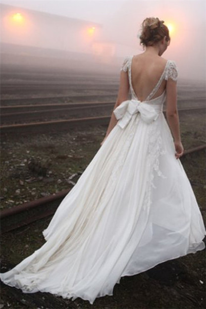 Elegant Summer Beach Wedding Dresses UK Cap Sleeve Lace Long Bridal Gowns