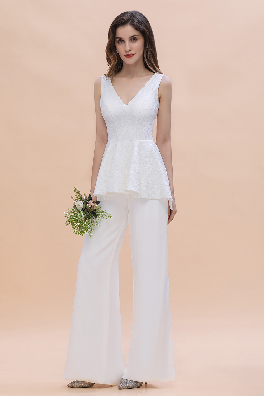 Simple V-neck Lace Bridesmaid Wear Jumpsuit with Side Slit