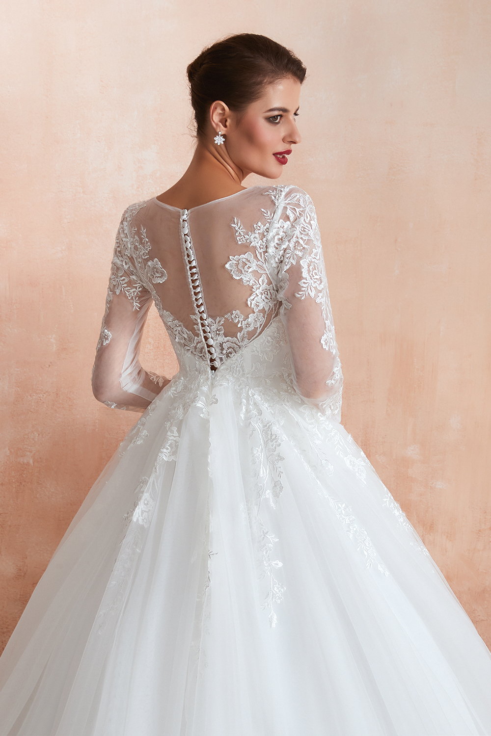 Elegant Long sleeves Wedding Dress White Lace Buttons Ball Gown