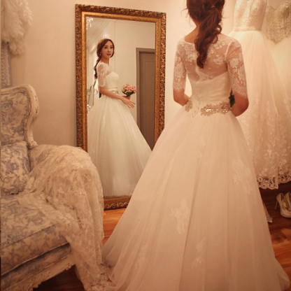 Stunning Sleeveless Tulle Princess Wedding Dress Sequins Ball Gown