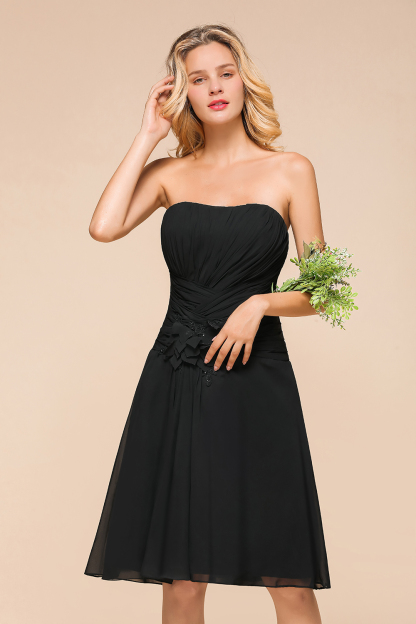 Sweetheart Ruffle Strapless Short Black Bridesmaid Dress