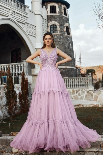 V-neck Tulle Appliques Lace Floor-length A-Line Prom Dresses