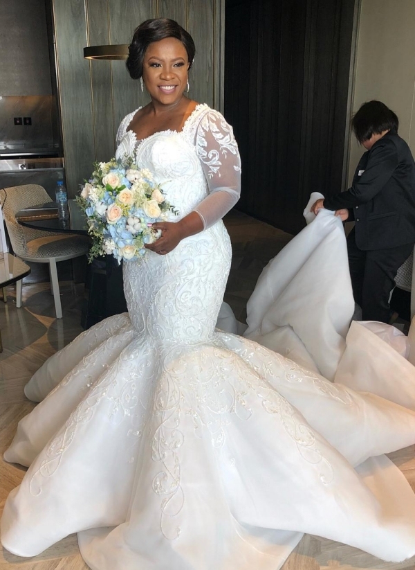 Glamorous Sexy Mermaid Lace Wedding Dresses UK Long Sleeves Appliques Bridal Gowms-27Dress.co.uk