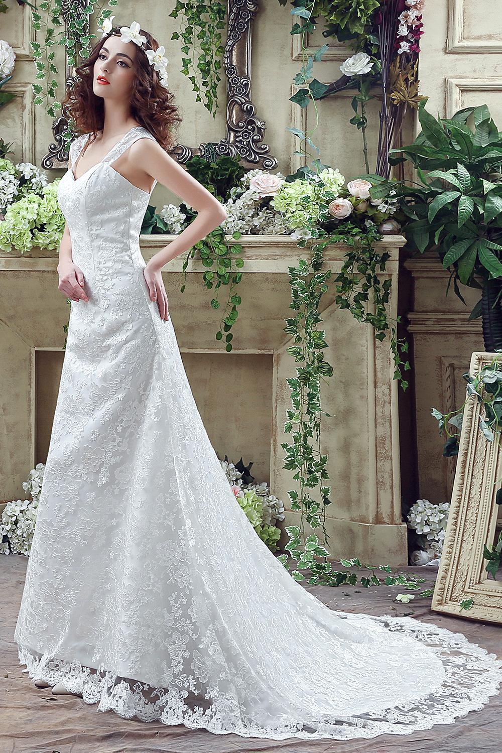 Elegant Lace Sweetheart A-line Wedding Dress Sweep Train Lace-up