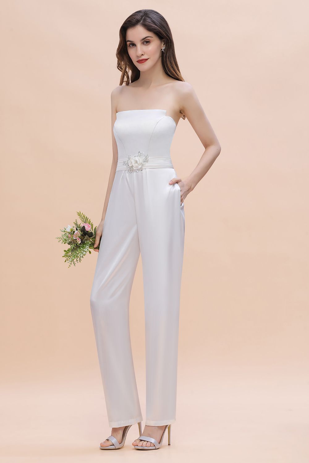 Elegant Strapless White Satin Jumpsuits with Beading Flower