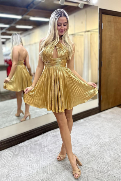 A Line Golden Criss Cross Halter Pleated Short Homecoming Dress