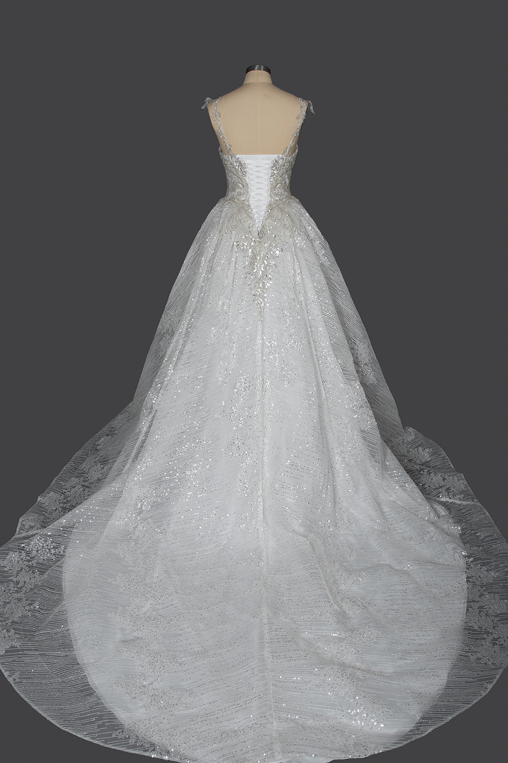 Elegant Sweetheart Straps Aline Ball Gown Wedding Dress Glitter Sequins Tulle Lace Bridal Gown