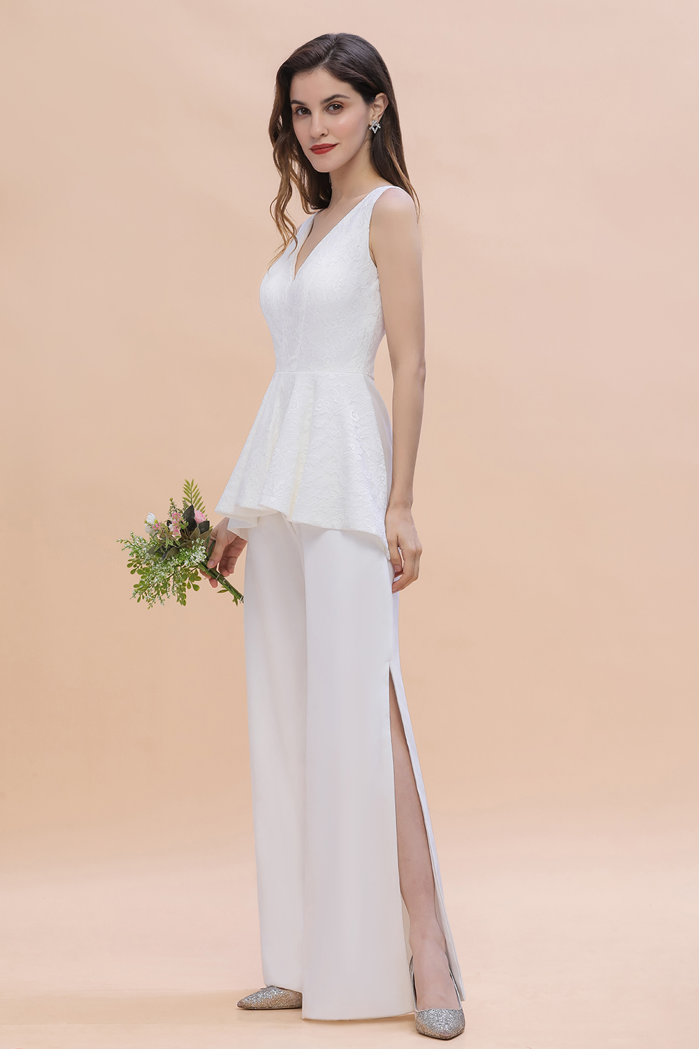 Simple V-neck Lace Bridesmaid Wear Jumpsuit with Side Slit
