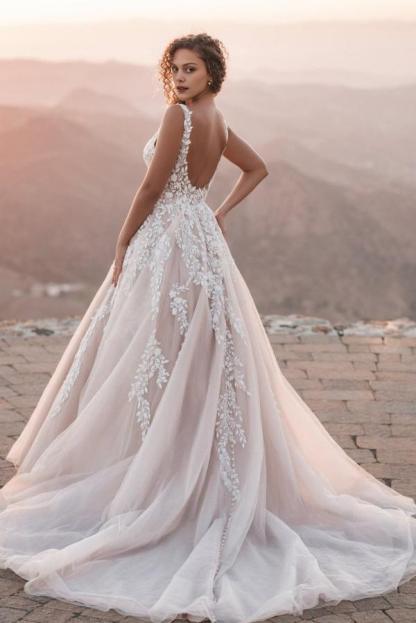 Elegant V-Neck Ruched Tulle Lace A-Line Floor -Length Wedding Dress
