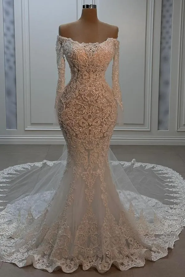 Beautiful Long Sleeves Off-Shoulder Appliques Lace Wedding Dress Natural Mermaid Bridal Gown with Chapel Train