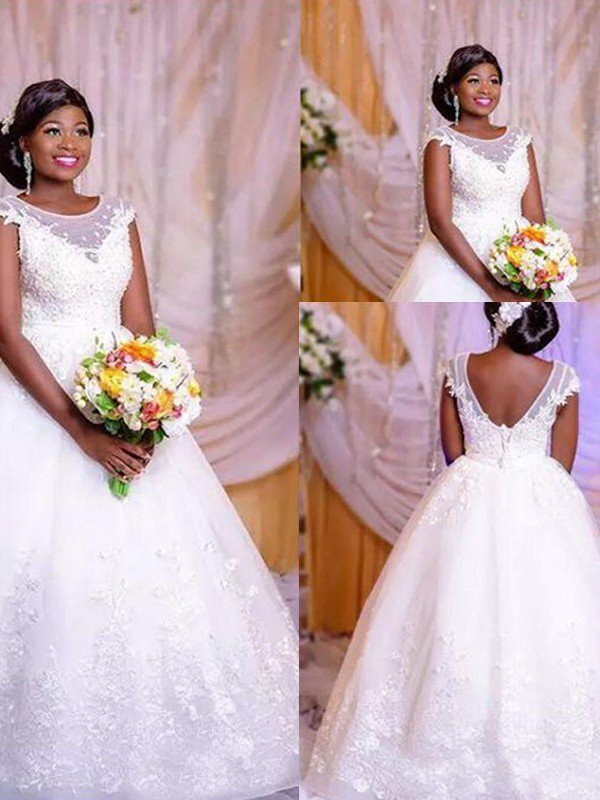 Ball Gown Applique Floor-Length Tulle Sleeveless Scoop Neckline Floor-Length Wedding Dresses UK