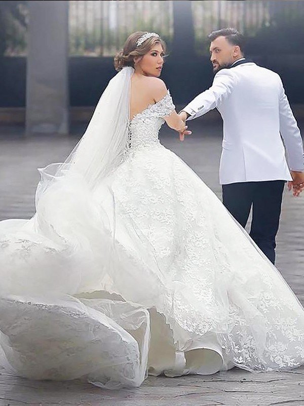 Lace Court Train Ball Gown Short Sleeves Tulle Off-the-Shoulder Wedding Dresses UK