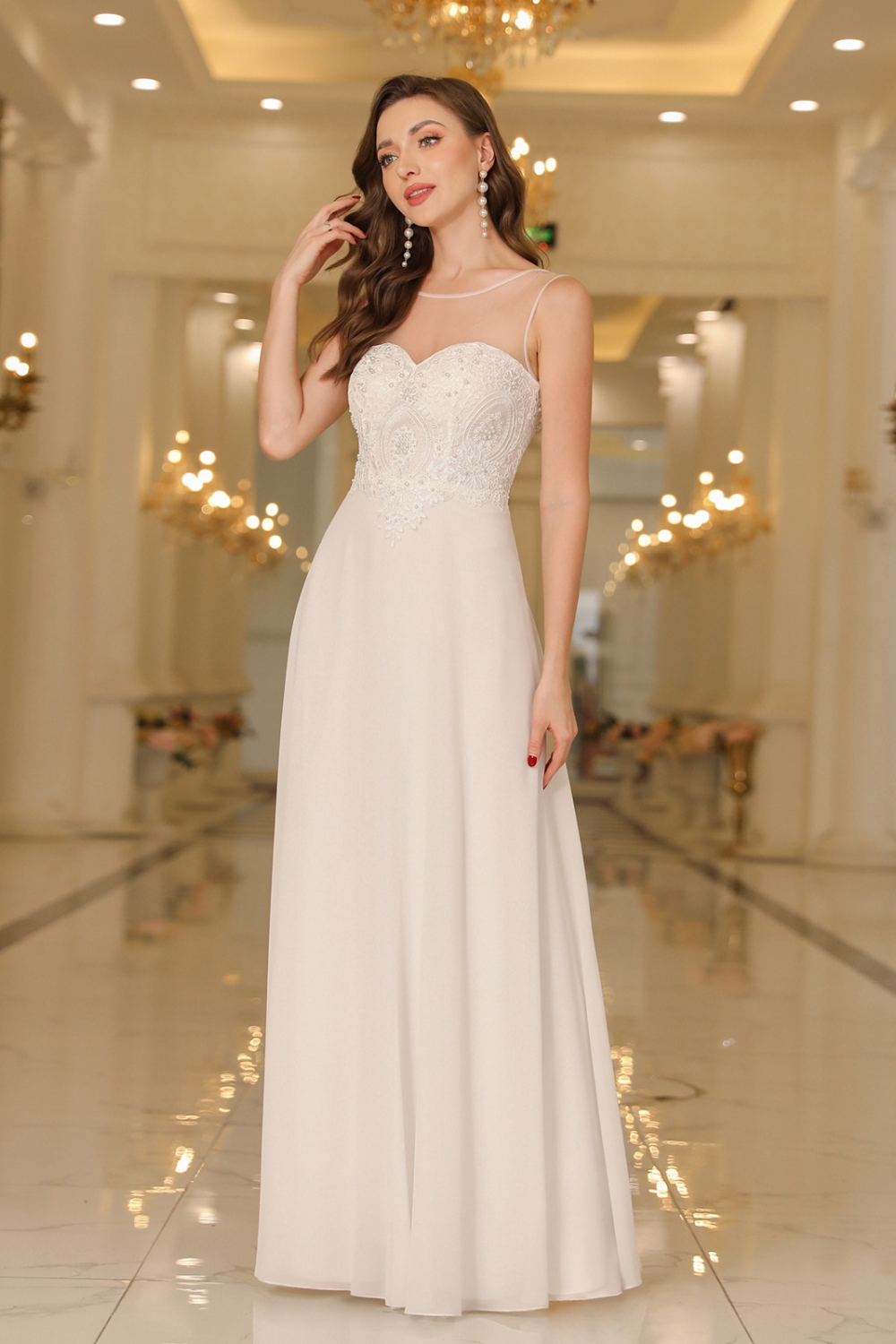 Elegant Scoop Neck Chiffon Aline Evening Dress Sleeveless Lace Formal Dress with Appliques