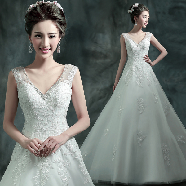 Stunning Sleeveless Tulle Princess Wedding Dress Sequins Ball Gown