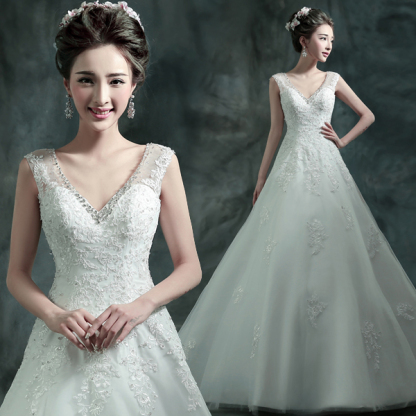 Stunning Sleeveless Tulle Princess Wedding Dress Sequins Ball Gown