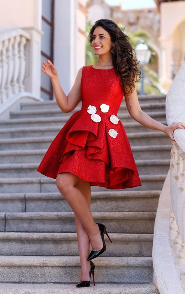 Short Sleeveless Red Elegant Flowers Homecoming Dress UK