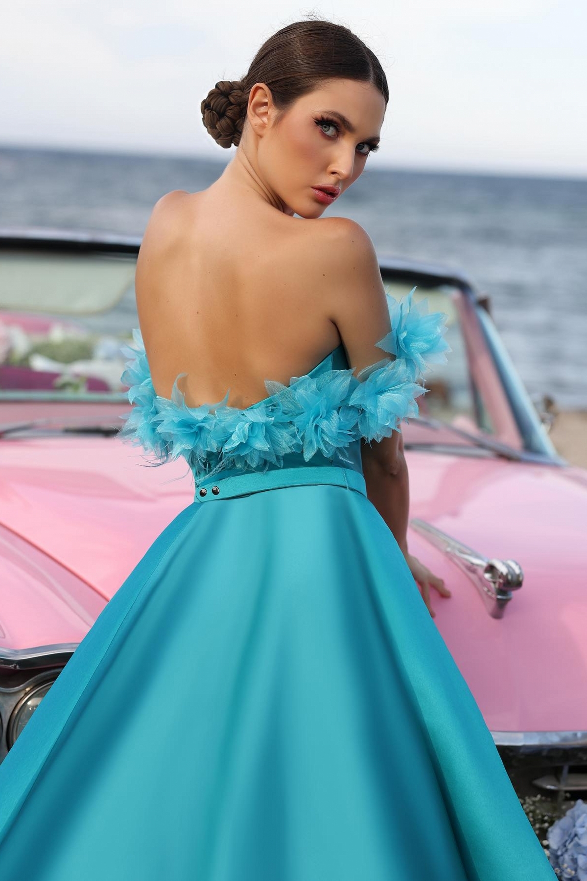 Off-the-shoulder Satin Feather Split Front A-Line Prom Dresses