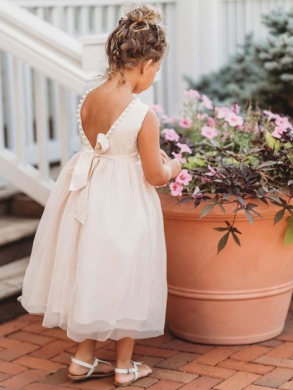 Jewel Neck Ivory Flower Girl Dress Sleeveless Formal Kids Dress for Party