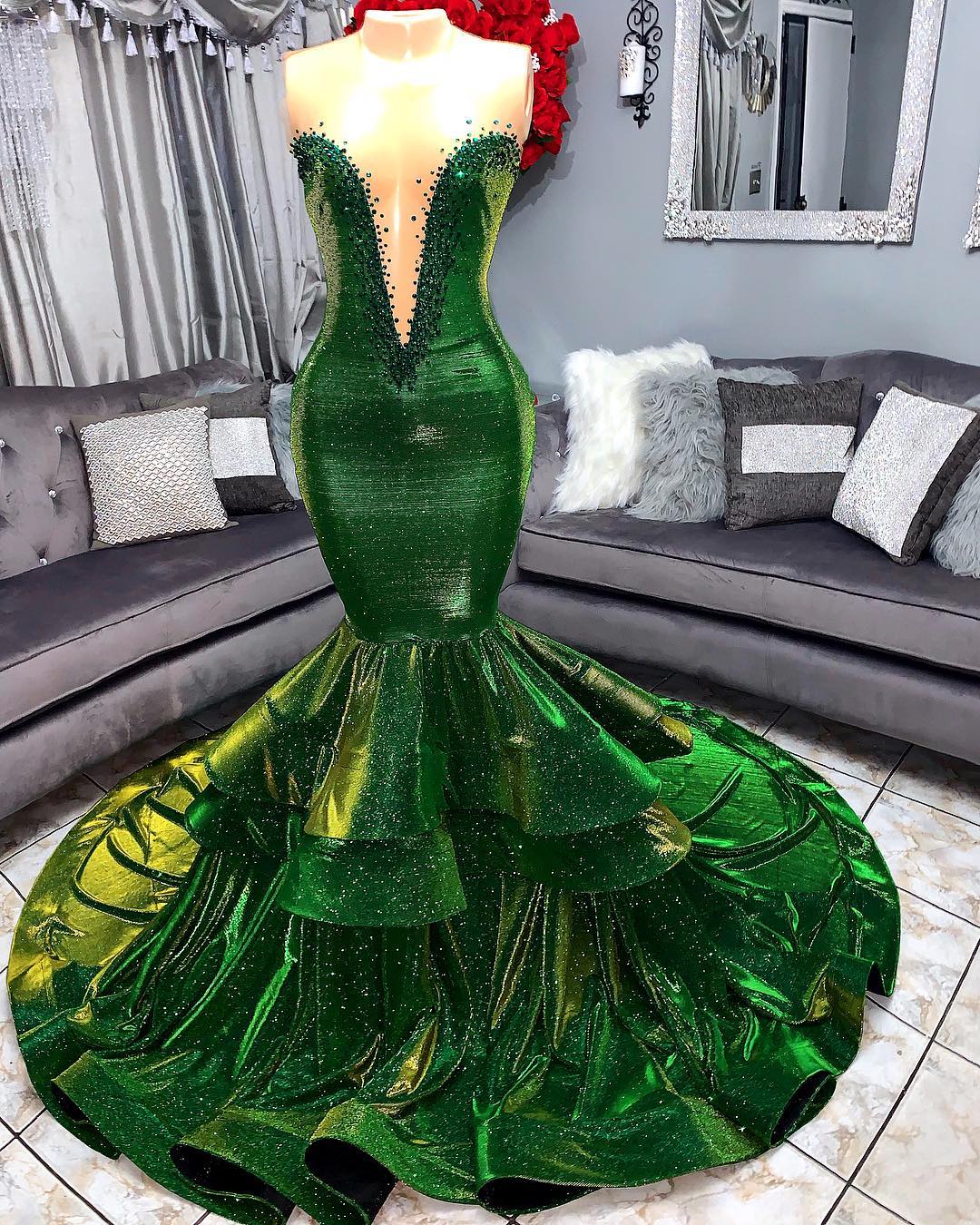 Green Luxury Ruffles Elegant Trumpt Prom Dress UKes UK UK | Elegant StraplessLace Appliques Long Evening Dress UKes UK