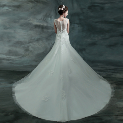 Stunning Sleeveless Tulle Princess Wedding Dress Sequins Ball Gown