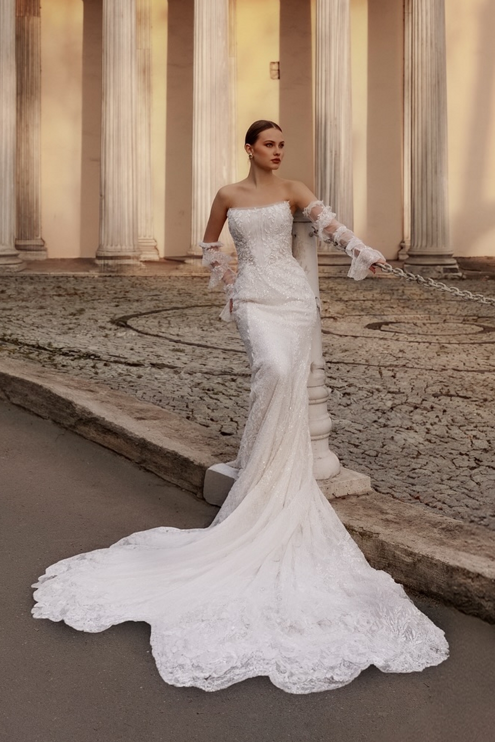 Romantic Satin Mermaid Wedding Dress Floral Lace Long Bridal Gown