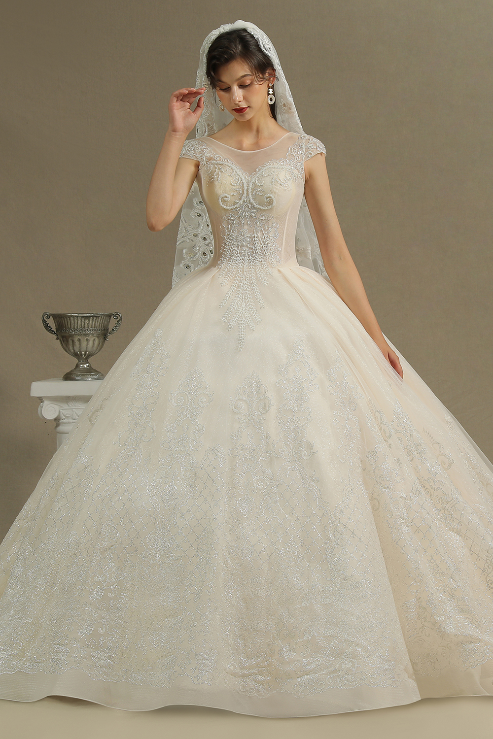 Cap Sleeve Aline Cathedral wedding dress Tulle Lace Appliques Garden Bridal Gown