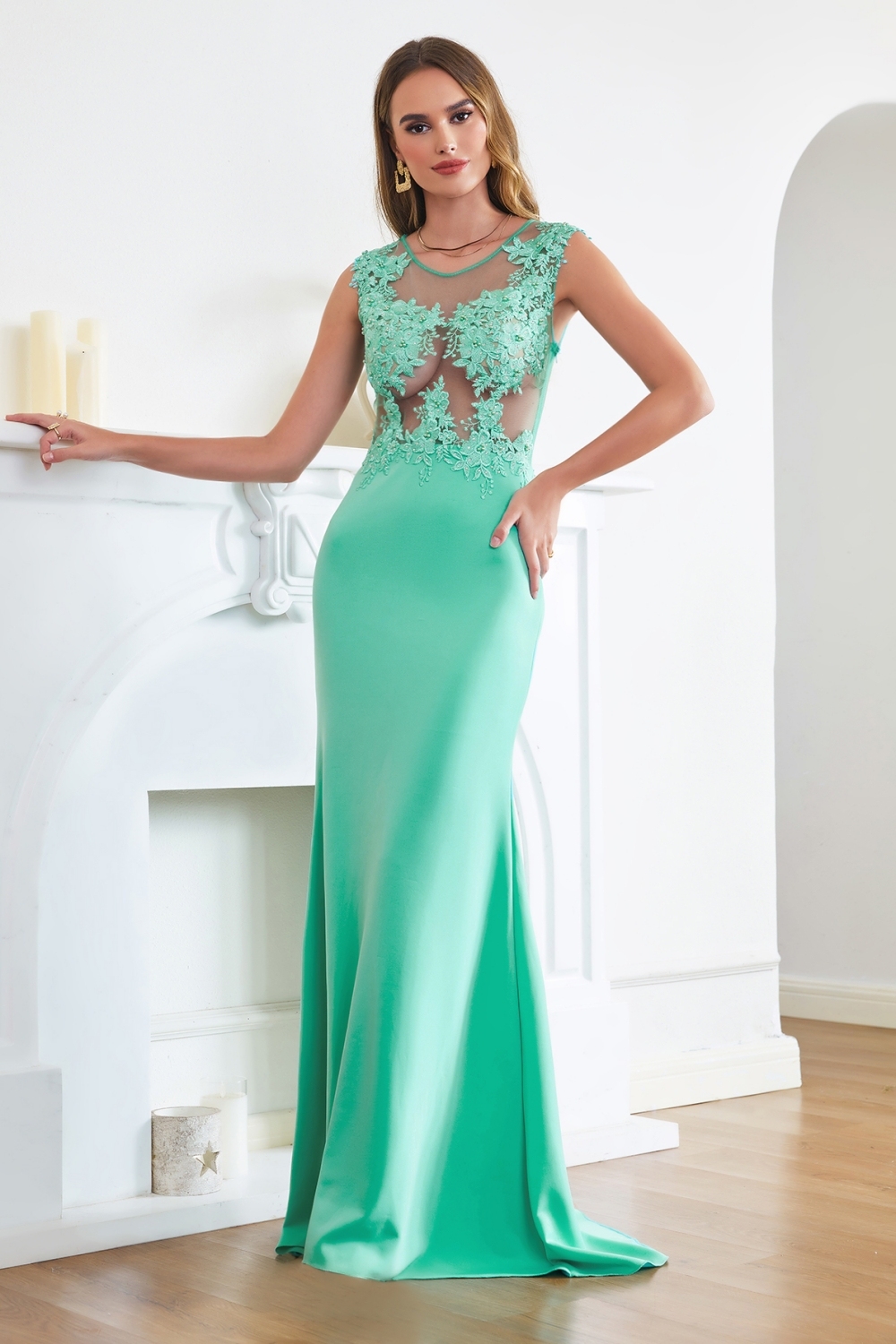 Crew Neck Mermaid Prom Dress Sleeveless Floral Lace Appliques Special Occasion