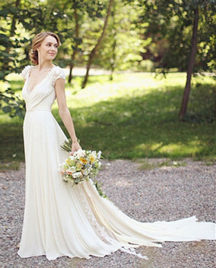 Modern V-neck Flowers Wedding Dress Sweep Train