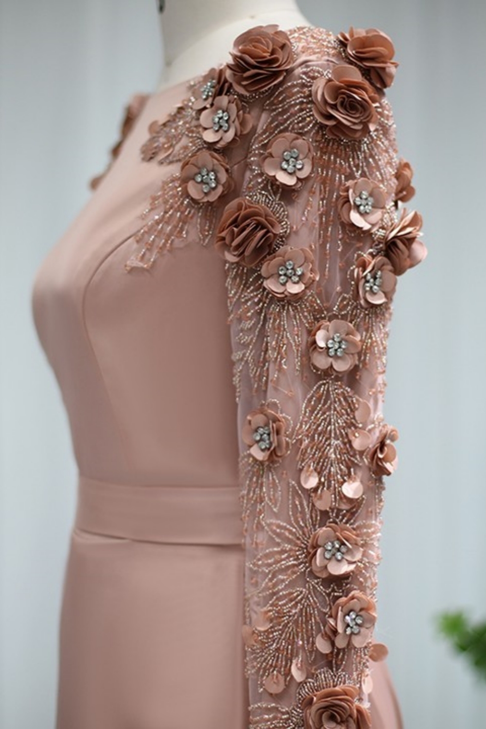 Chic Satin Beadings Mermaid Evening Dress with Sweep Train Long Sleeves 3D Flower Long Party Dress