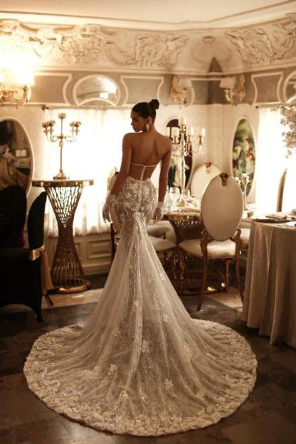 Gorgeous Strapless Floral Lace Mermaid Bridal Dresses Backless Trumpet Tulle Wedding Dress-27Dress.co.uk