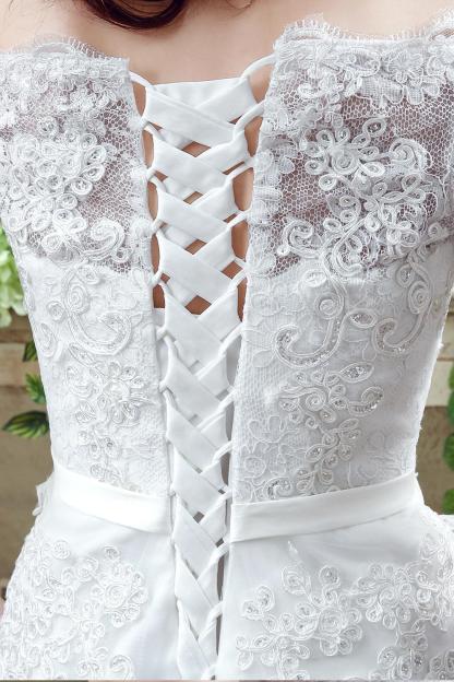 Elegant Off-the-shoulder Lace Appliques Wedding Dress Bowknot Lace-up