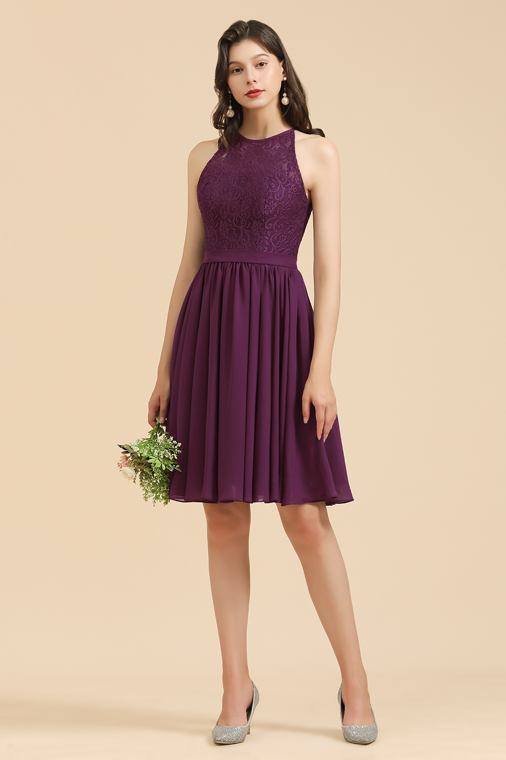 Elegant Halter Grape Lace Short Bridesmaid Dresses Chiffon Knee Length Wedding Guest Dress