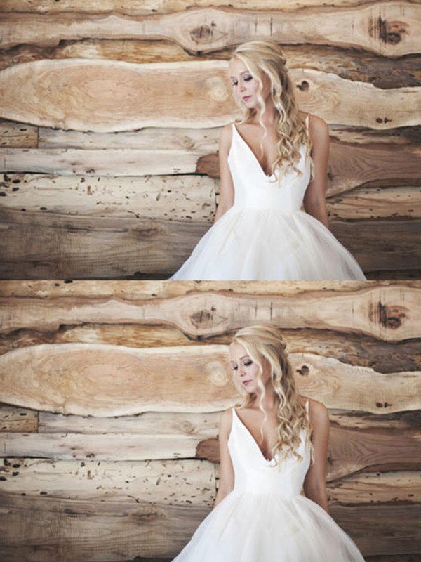 Spaghetti Straps Lace Organza A-Line V-Neck Sleeveless Court Train Wedding Dresses UK