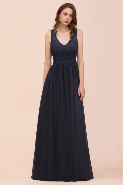 Chic Sleeveless V-Neck Navy Blue Lace Bridesmaid Dress Chiffon Wedding Party Dress